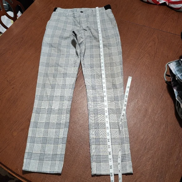Zara Plaid Pants - Picture 2 of 8